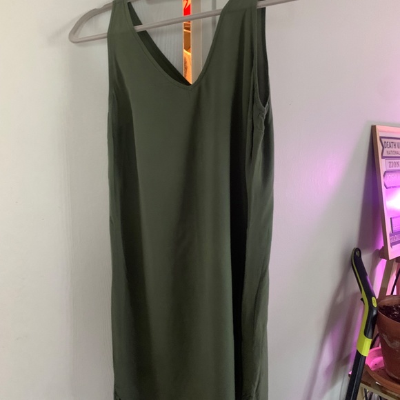 olive green dress - Picture 2 of 4